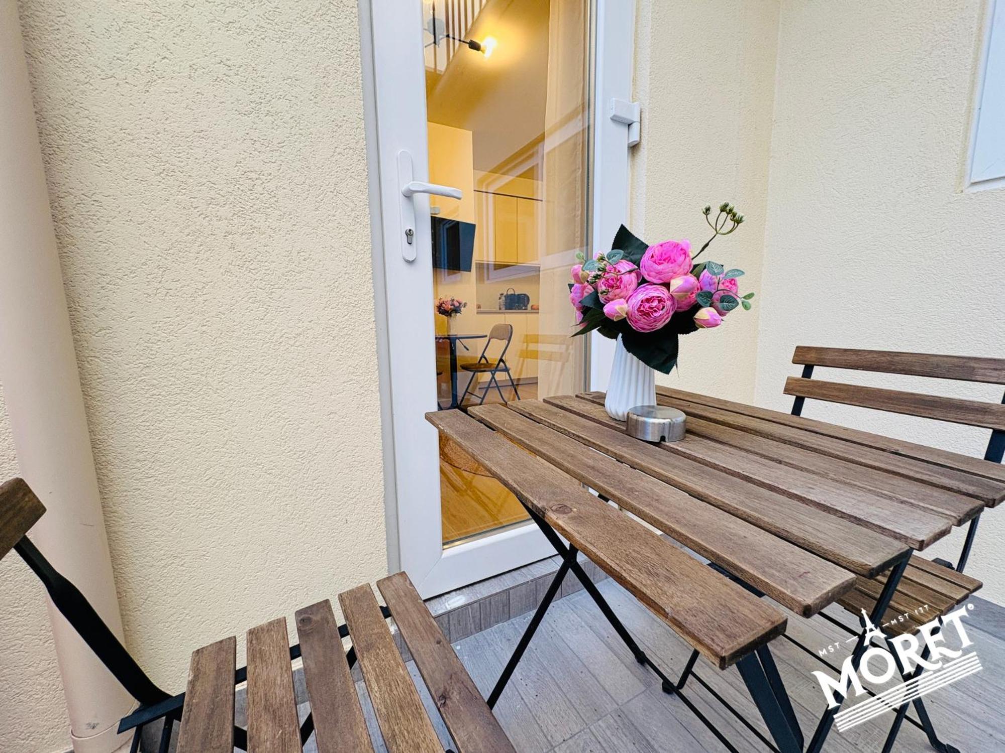 Moret Art Flats Trendy East Париж Екстериор снимка